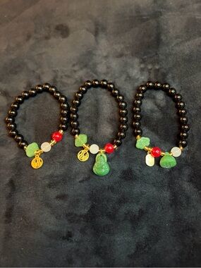 Handmade Black Bead Stretch Bracelet with Green Jade Charms and Red Accents